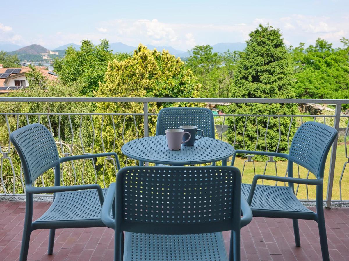 Casa Ierardi - Appartamento Arona Bellavista ภายนอก รูปภาพ