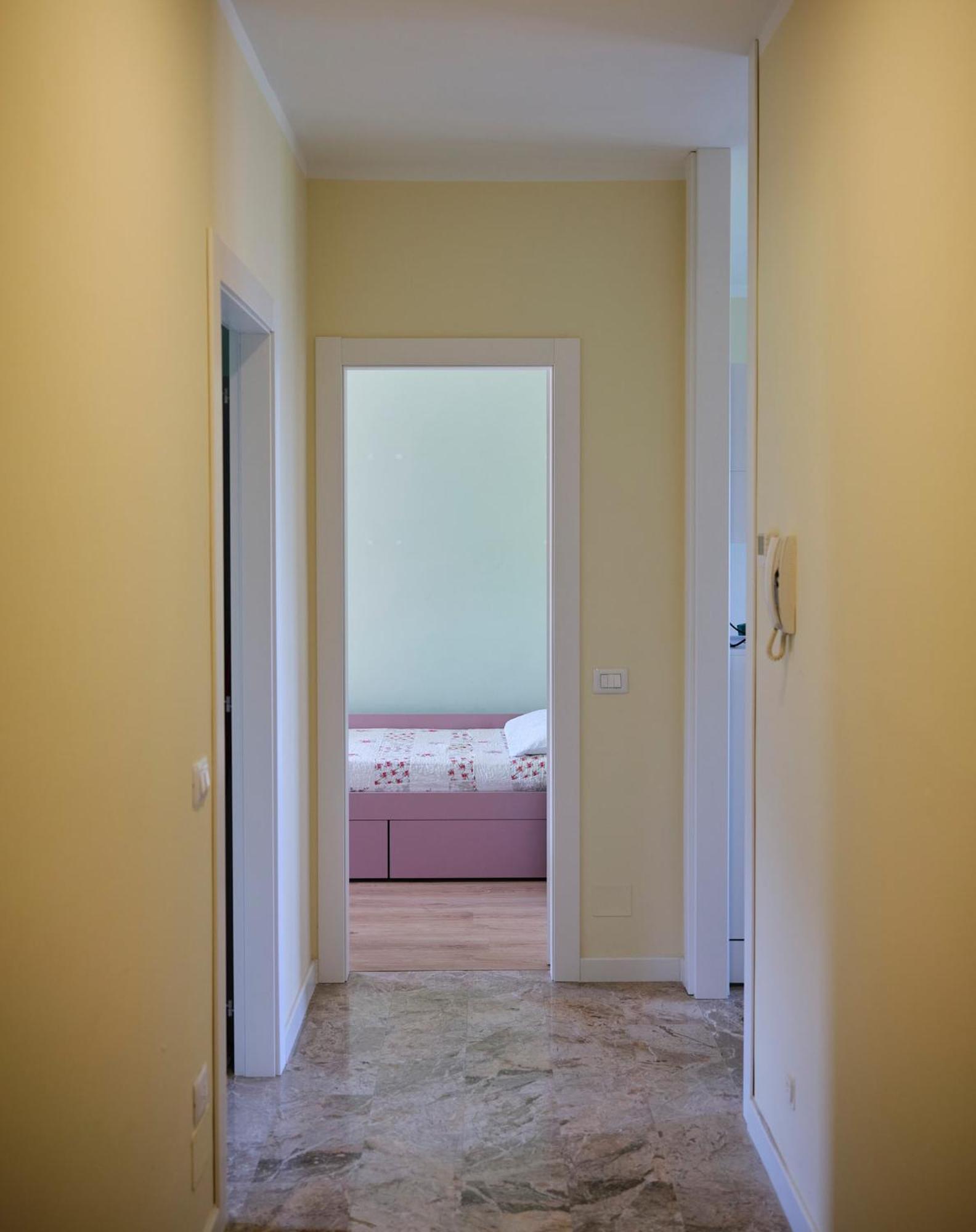 Casa Ierardi - Appartamento Arona Bellavista ภายนอก รูปภาพ