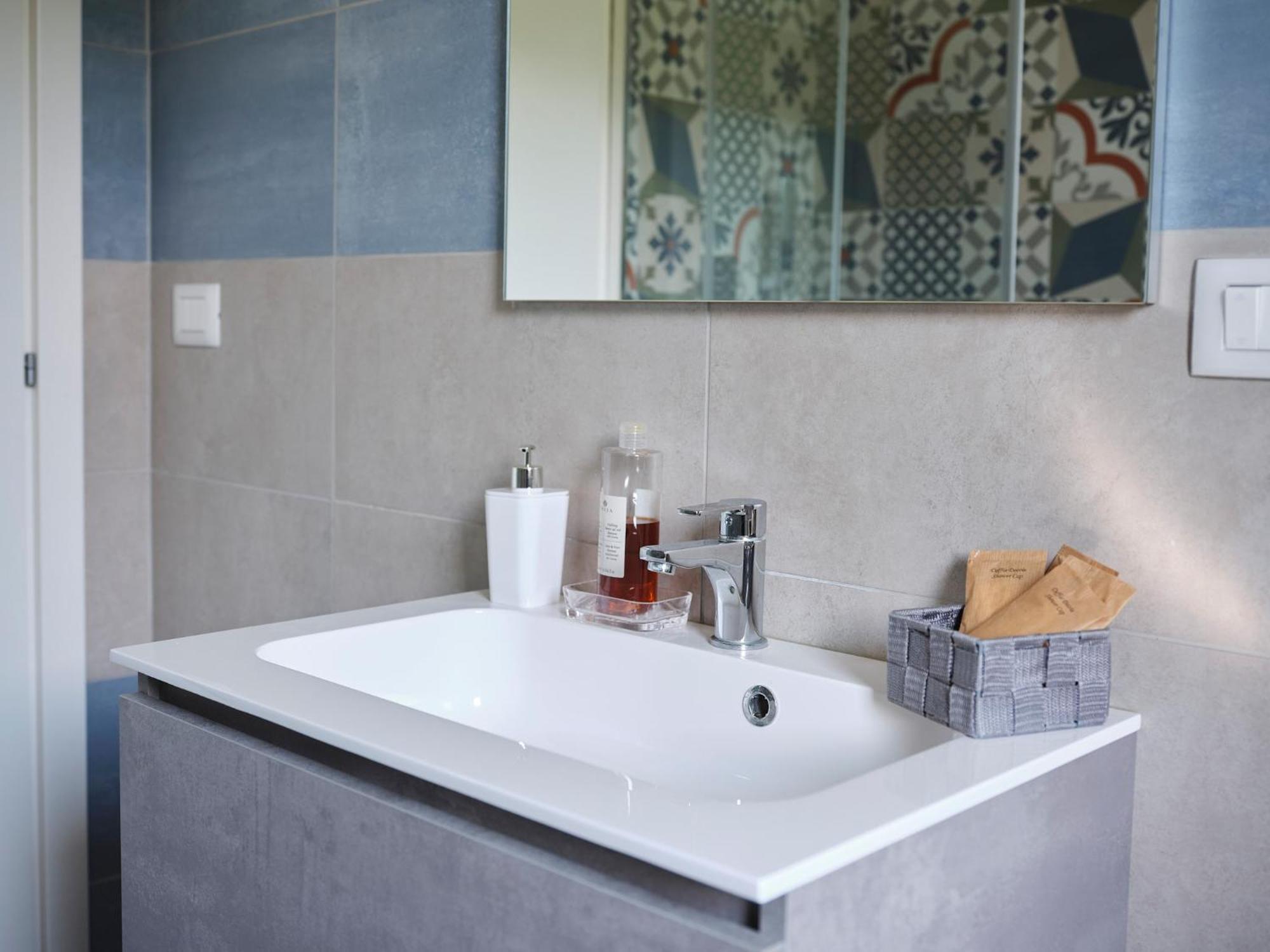 Casa Ierardi - Appartamento Arona Bellavista ภายนอก รูปภาพ